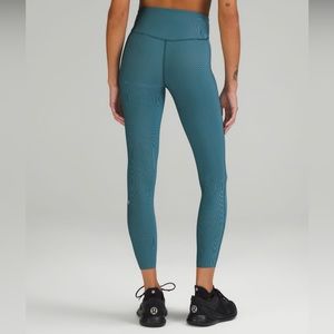 Base Pace HR Tight 25” Two-Tone Ribbed